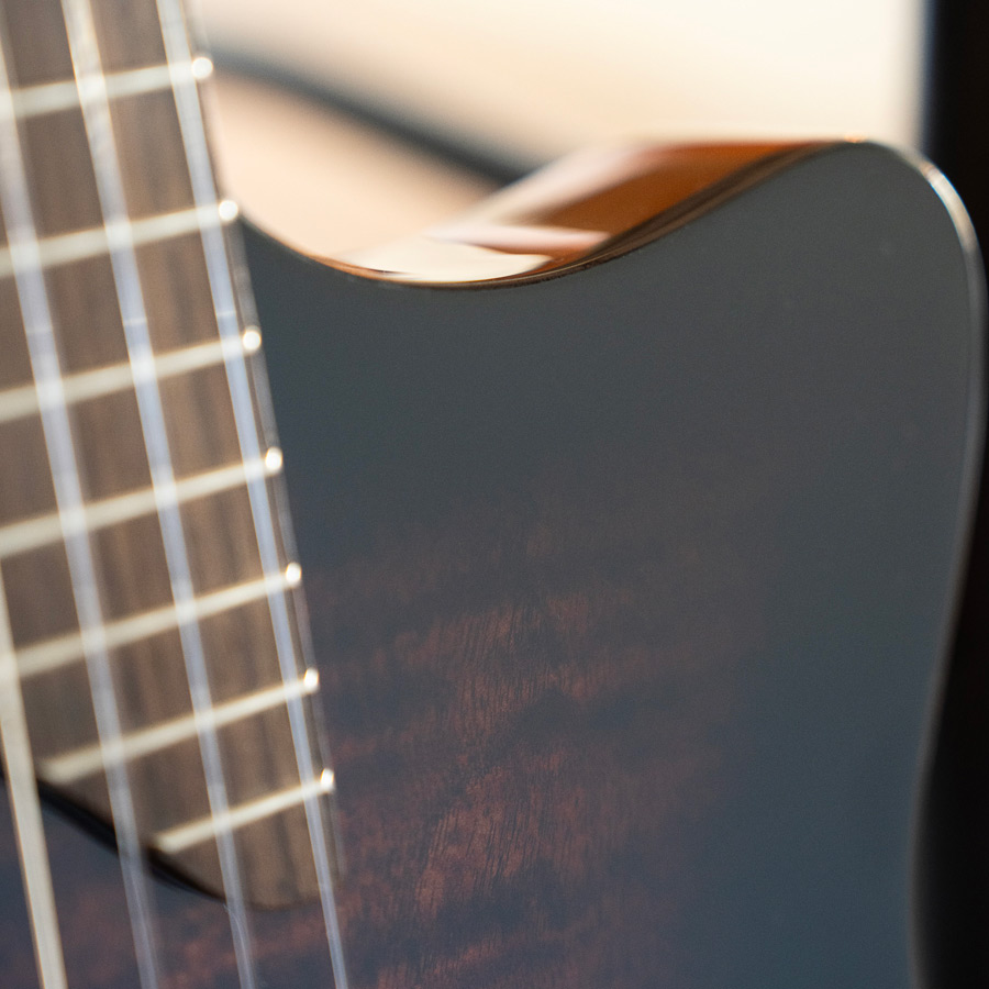Close-up of Stage Edge Burst shoulder curve thumb