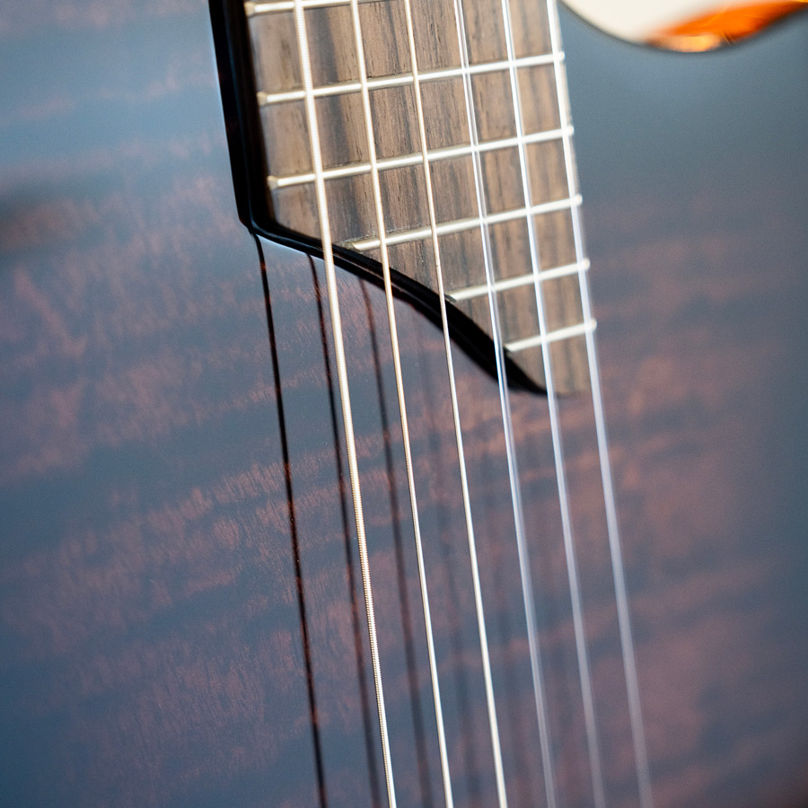 Close-up of Stage Edge Burst strings thumb