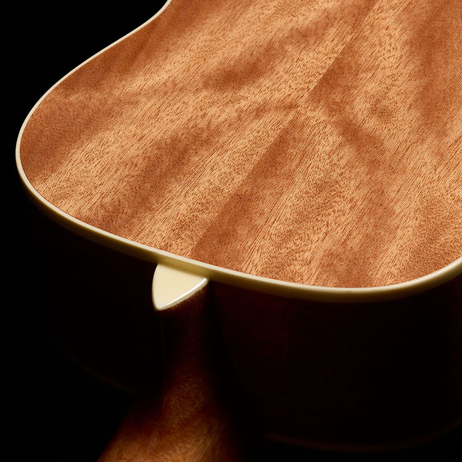 View of the heel and back of the Córdoba 15C Catalonia Green ukulele thumbnail